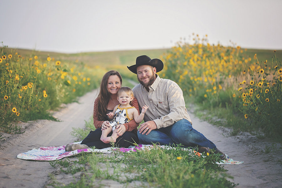 nebraska, photography, Cody, sandhills, sunflowers, session, cowboy, rancher, cattle, family, daughter